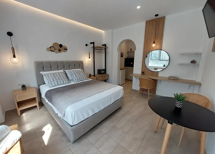 And Sea Aparthotel 3*