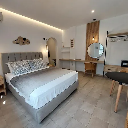 Apartmanhotel And Sea