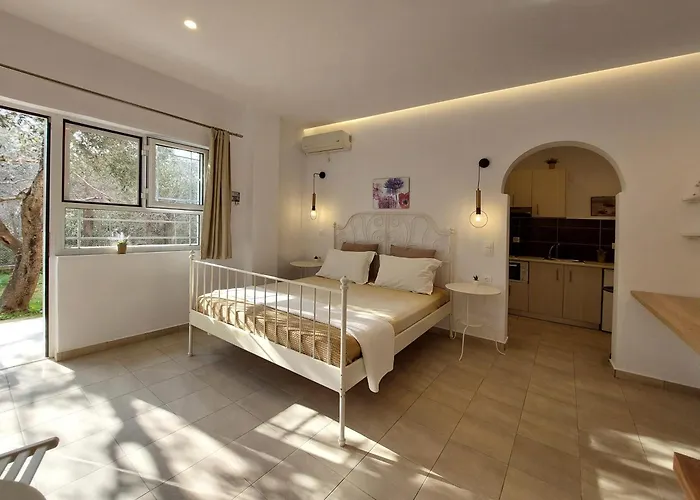 And Sea Aparthotel