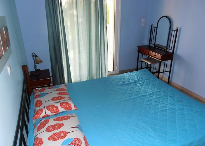 Aparthotel And Sea 3*