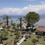 Aparthotel And Sea