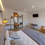 Apartahotel And Sea 3*
