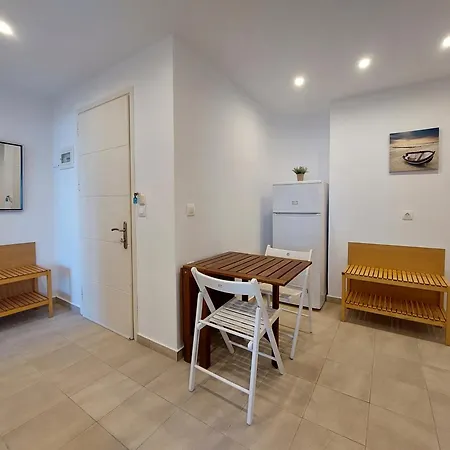 And Sea Aparthotel 3*