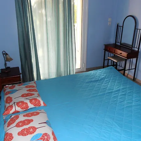 Aparthotel And Sea 3*